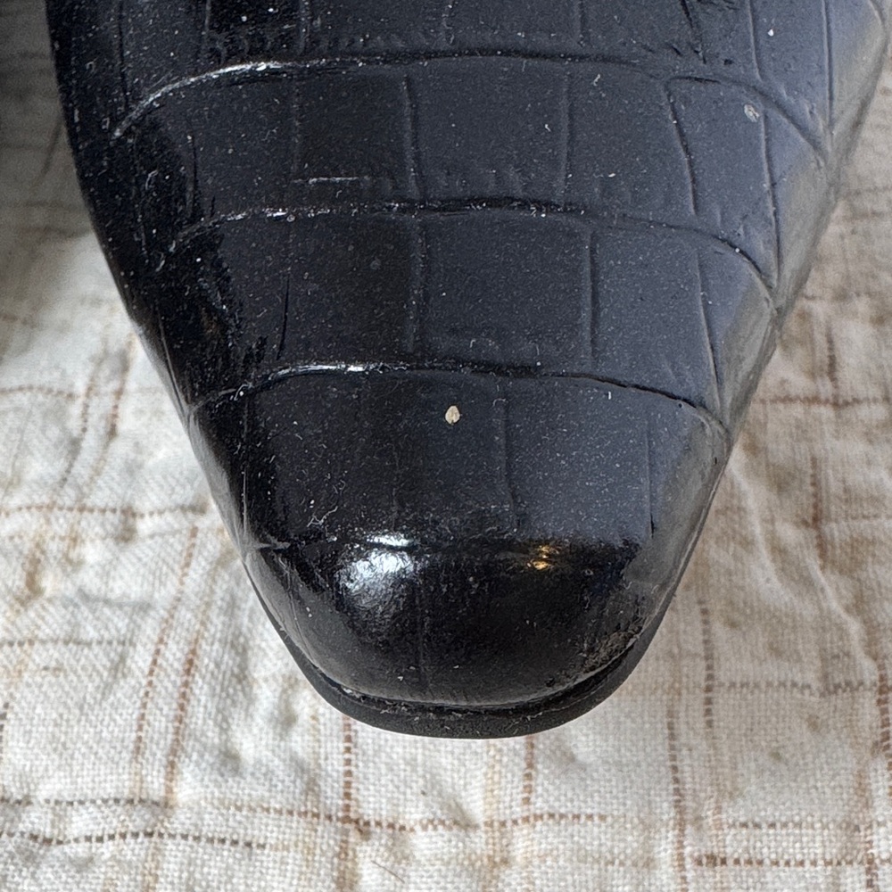 Black Life Stride Crocodile Pattern - image 4